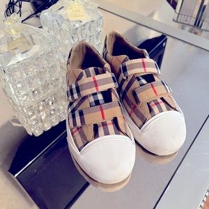 Kids Burberry sneakers